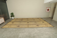 Minimalist tuareg rug - Beige with tribal brown motifs - 9.1 ft X 15 ft