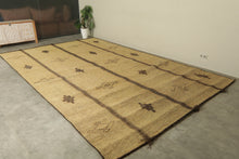 Minimalist tuareg rug - Beige with tribal brown motifs - 9.1 ft X 15 ft