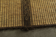 Minimalist tuareg rug - Beige with tribal brown motifs - 9.1 ft X 15 ft