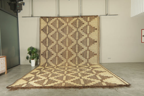 Large tuareg rug – Handwoven 9.7x16.3 ft geometric mat