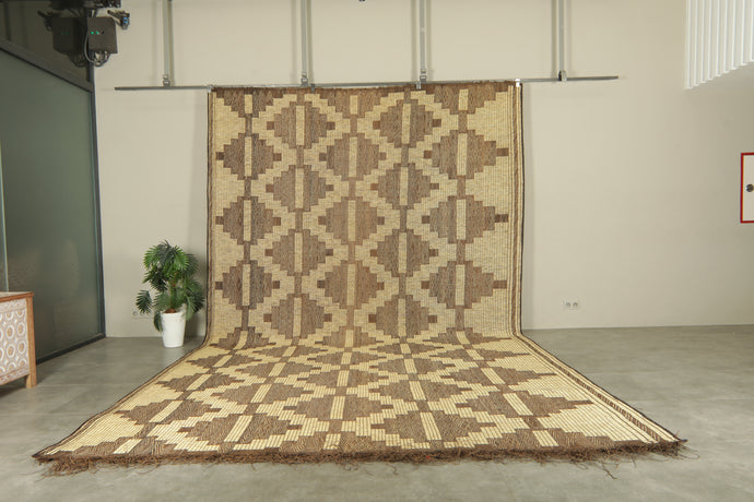 Large tuareg rug – Handwoven 9.7x16.3 ft geometric mat