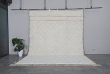 Custom cream wool area rug - Handwoven minimalist design