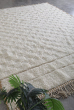 Custom cream wool area rug - Handwoven minimalist design