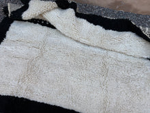 Modern Moroccan rug - Black & cream wool - Custom size