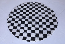 Black and white checkered round rug - Handmade Moroccan wool carpet