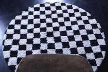 Black and white checkered round rug - Handmade Moroccan wool carpet