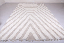 Custom modern Moroccan wool rug - Cream & beige geometric