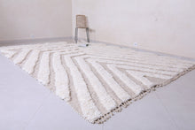 Custom modern Moroccan wool rug - Cream & beige geometric
