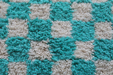Turquoise checkered Moroccan round rug - Handmade style