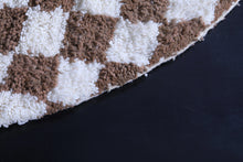 Checkered round Moroccan rug - Handmade custom carpet
