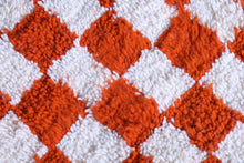 Checkered round Moroccan rug - Vibrant orange handmade carpet