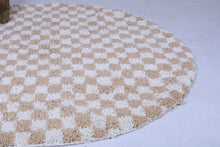 Custom Moroccan round rug - Beige checkered carpet