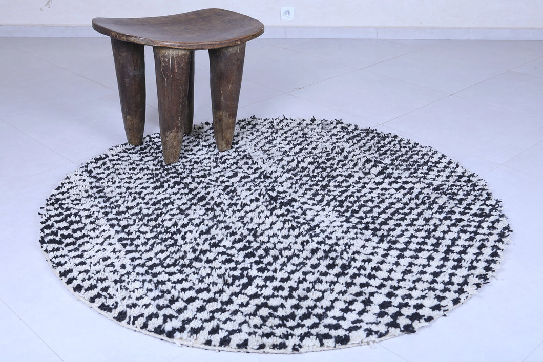 Black and white round checkered rug - Handmade Moroccan carpet