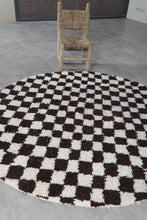 Handmade Moroccan round rug - Checkered pattern