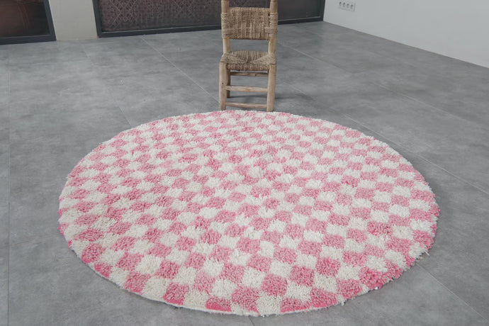 Pink & white checkered round Moroccan rug - Handmade custom sizes