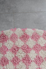 Pink & white checkered round Moroccan rug - Handmade custom sizes