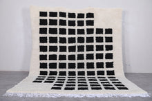 Contemporary checkered rug - Moroccan checkered rug