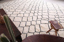 Moroccan handmade rug - Custom beni ourain carpet